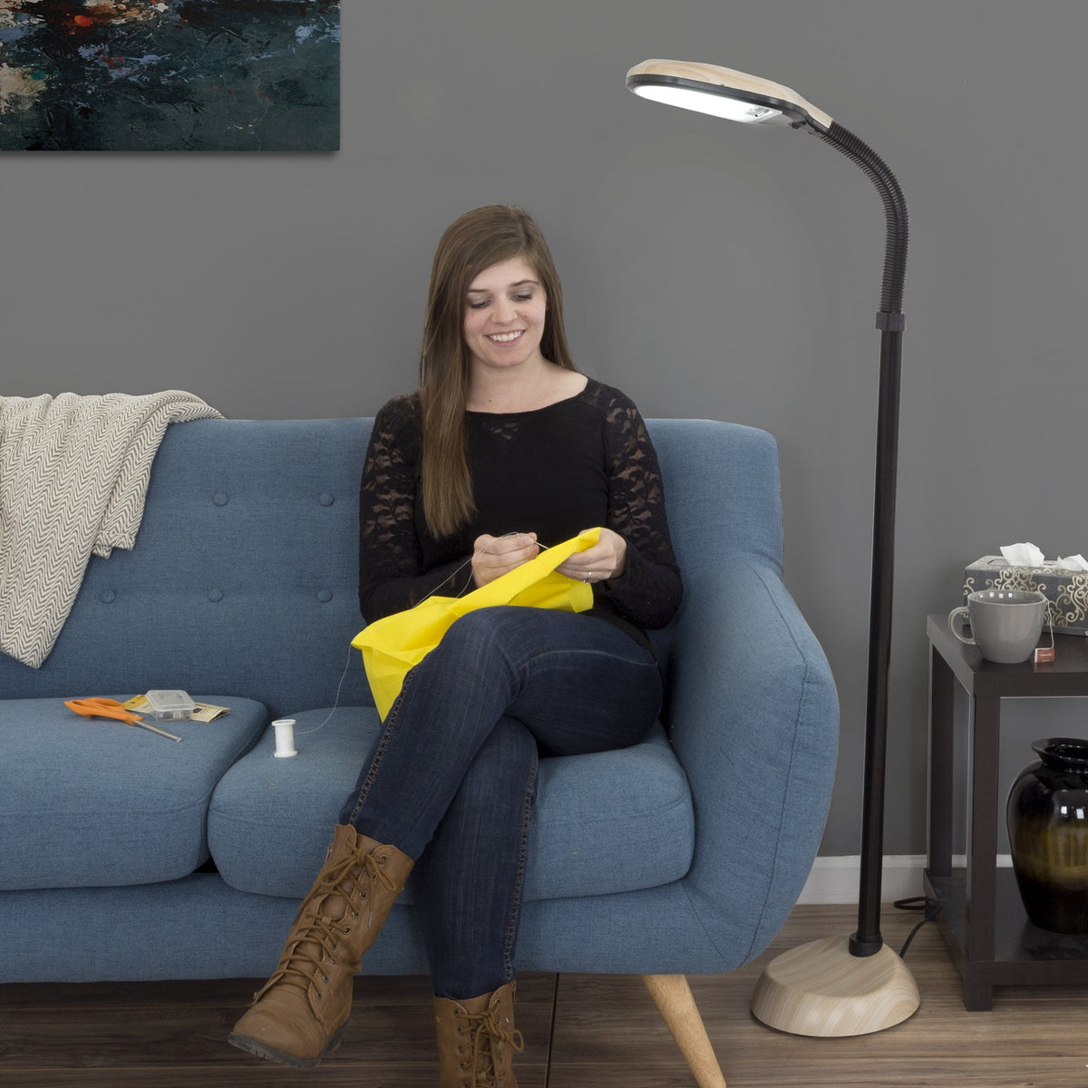 Cozylumi™ Adjustable Floor Lamp for Bedroom with Bendable Neck - Full Spectrum Natural