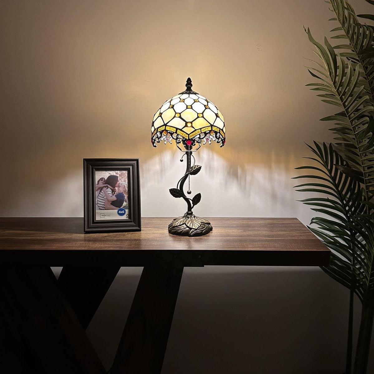 Tiffany Table Lamp Beige Stained Glass Crystal Beans LED Bulb Included for Living Room Bedroom Bedside 8"W*8"D*16"H